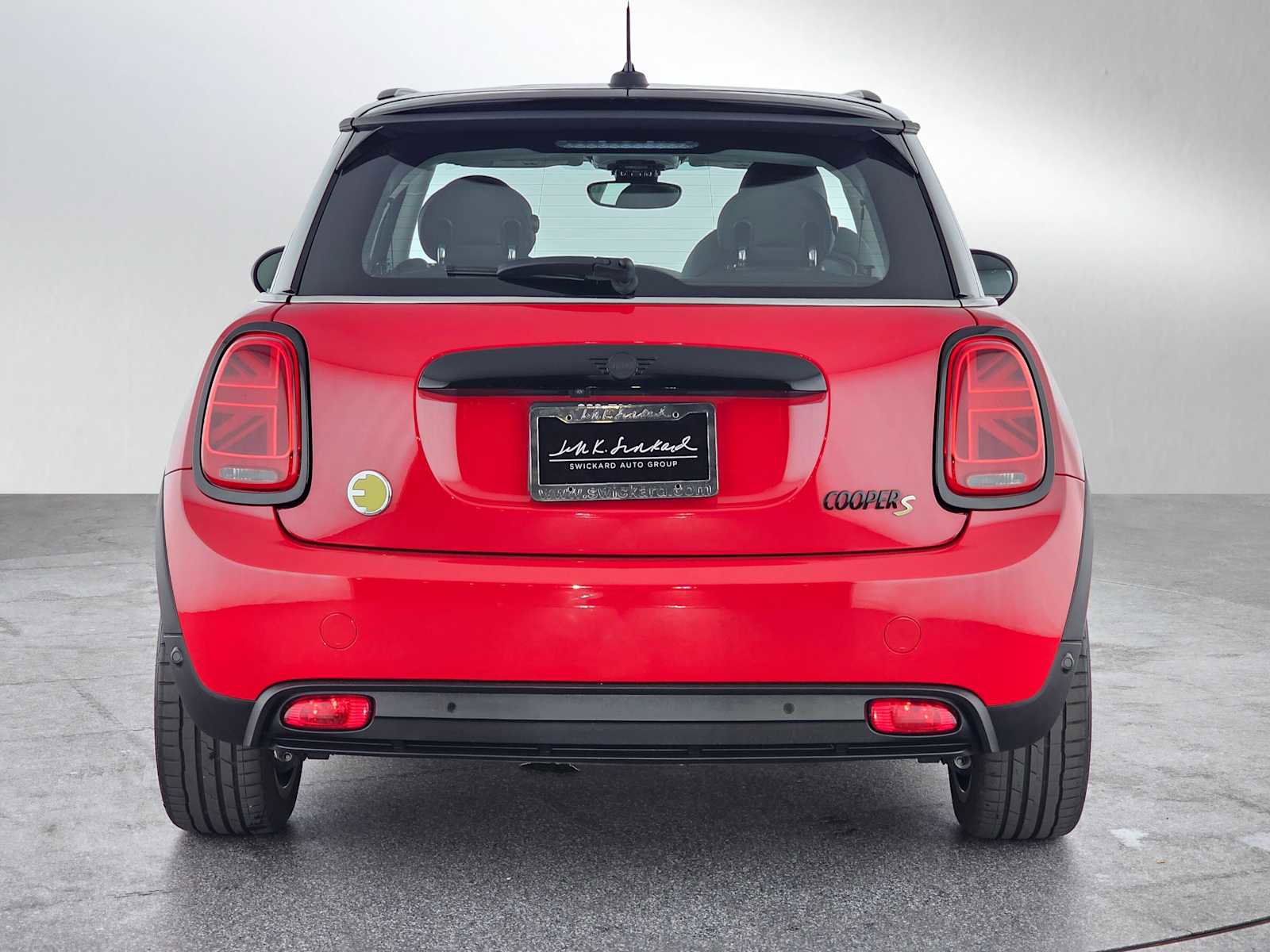 Used 2024 MINI Cooper SE image 4