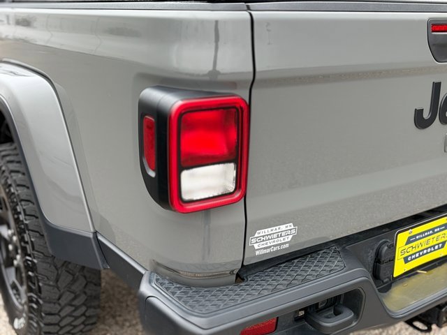 Used 2022 Jeep Gladiator Willys image 8