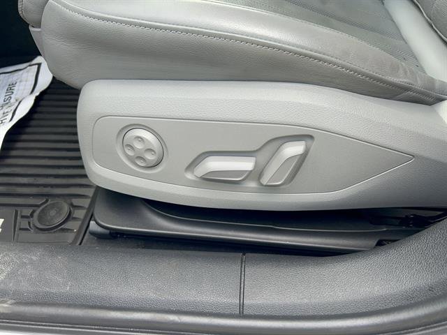 Used 2021 Audi A4 2.0T Premium Plus w/ Premium Plus Package image 10