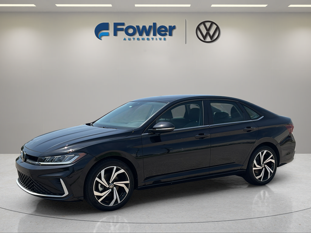 Used 2026 Volkswagen Jetta SEL FWD image 3