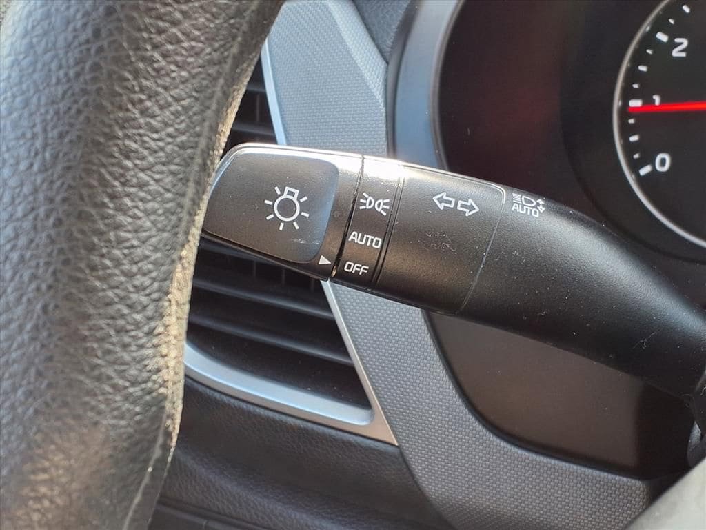 Certified 2022 Kia Seltos LX image 14