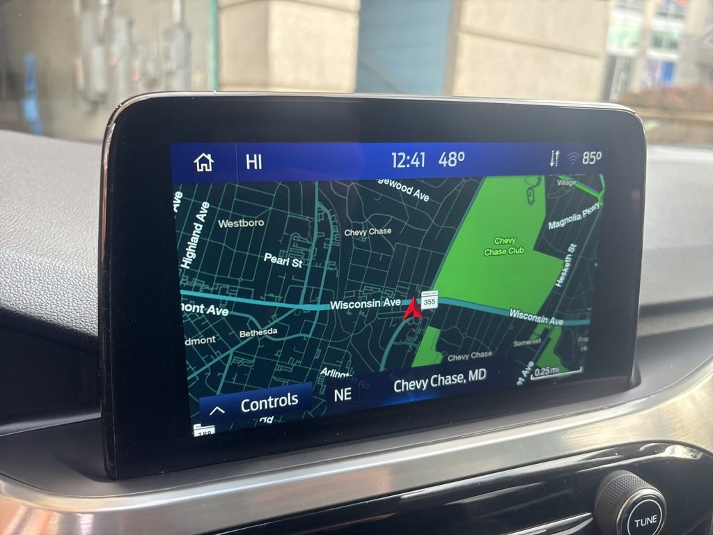 Used 2022 Ford Escape Titanium w/ Class II Trailer Tow Package image 16