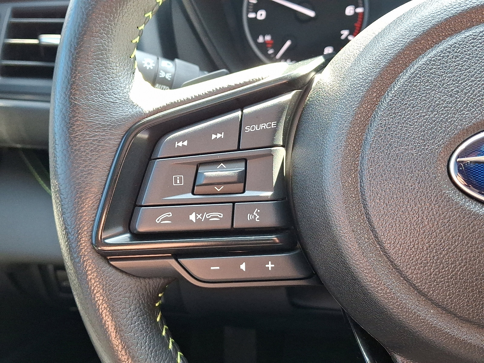 Certified 2024 Subaru Ascent Onyx Edition image 23