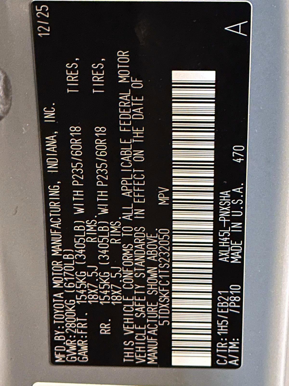 Used 2026 Toyota Sienna XSE image 31