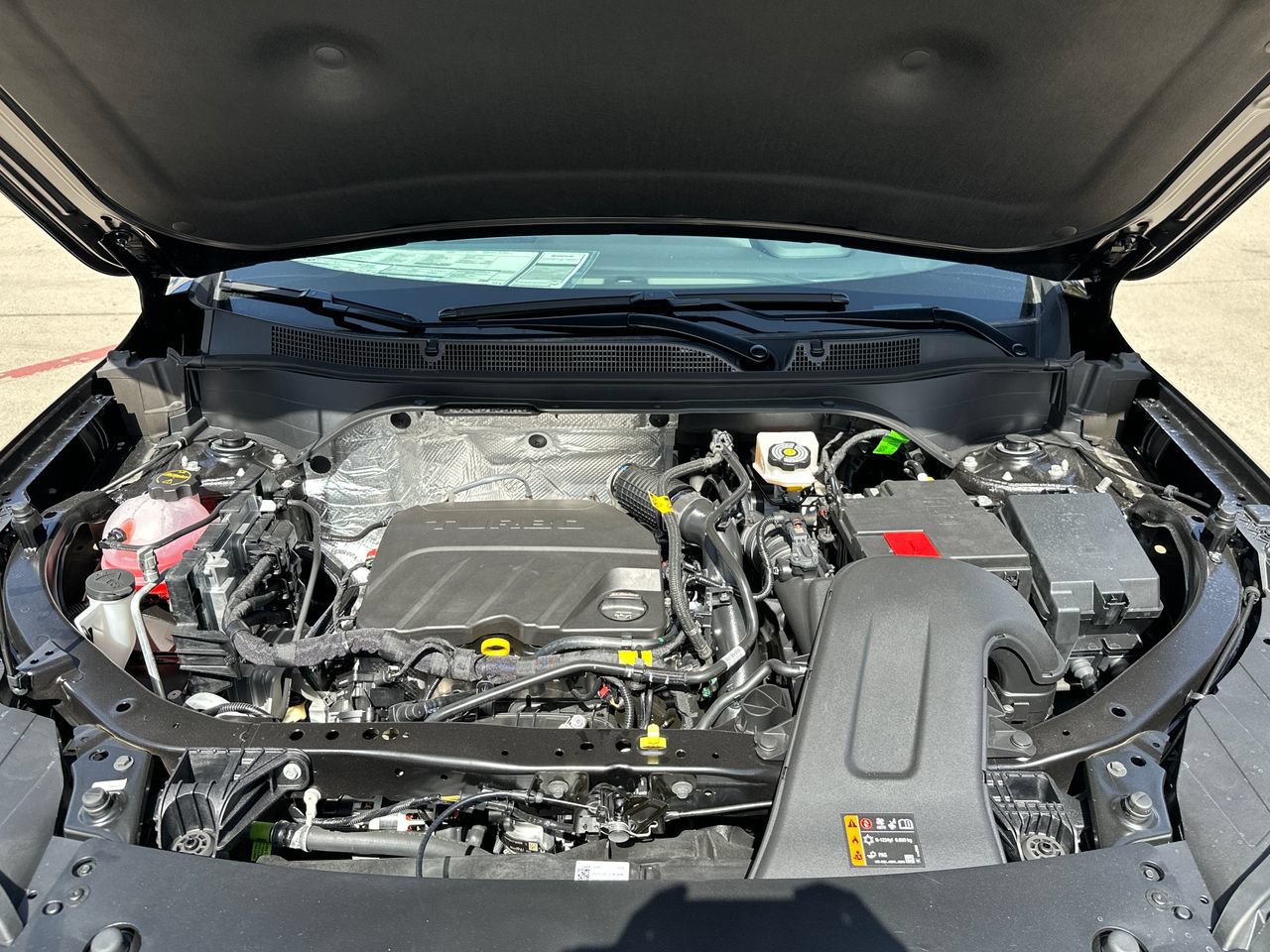 New 2026 Chevrolet Trax RS w/ Sunroof Package FWD image 24