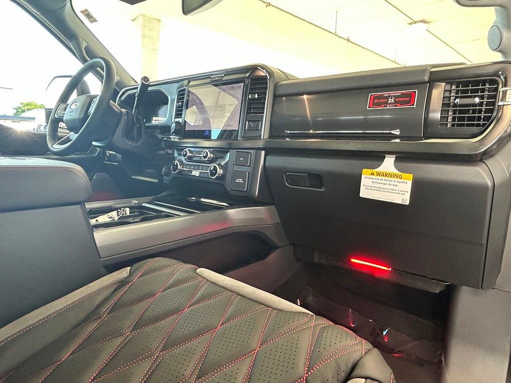 New 2026 Ford F250 Lariat w/ Black Appearance Package AWD/4WD image 30