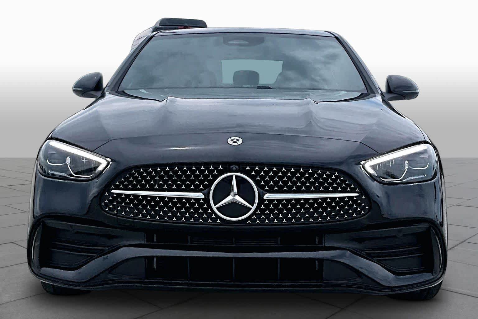 Used 2025 Mercedes-Benz C 300 4MATIC Sedan w/ AMG Line w/ Night Package image 4