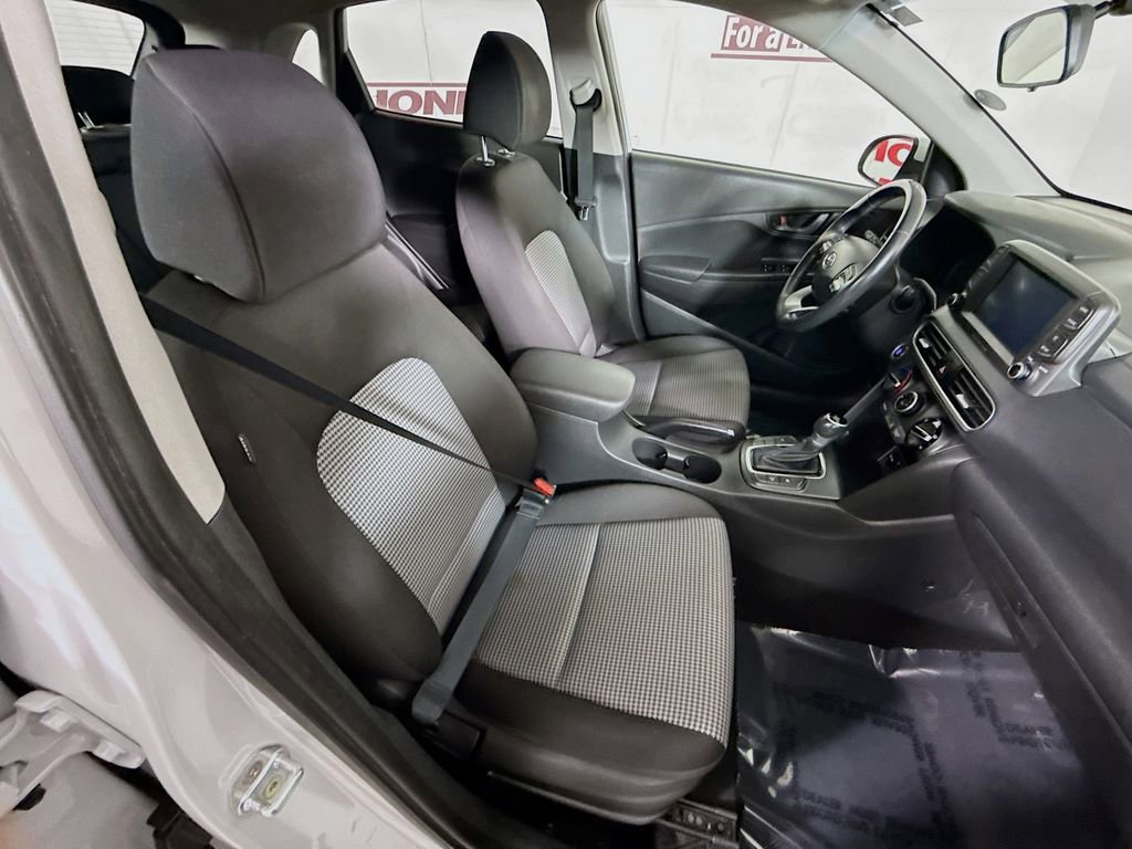 Used 2018 Hyundai Kona SEL image 29