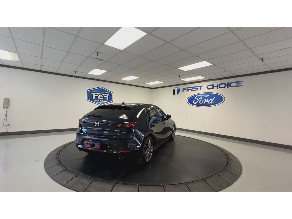 Used 2019 MAZDA MAZDA3 Hatchback w/ Preferred Package image 9