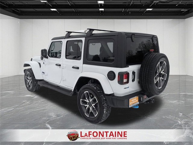 Used 2024 Jeep Wrangler Unlimited w/ Convenience Group image 3