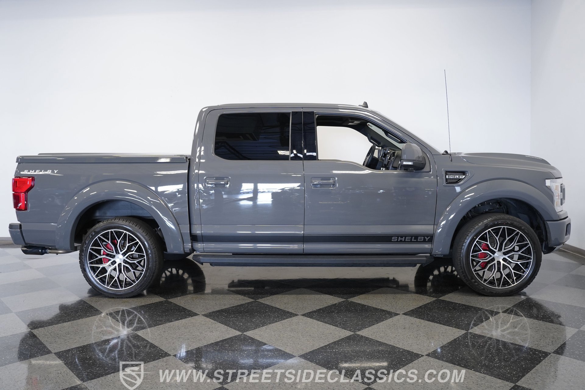 Used 2020 Ford F150 Lariat w/ Equipment Group 502A Luxury image 14