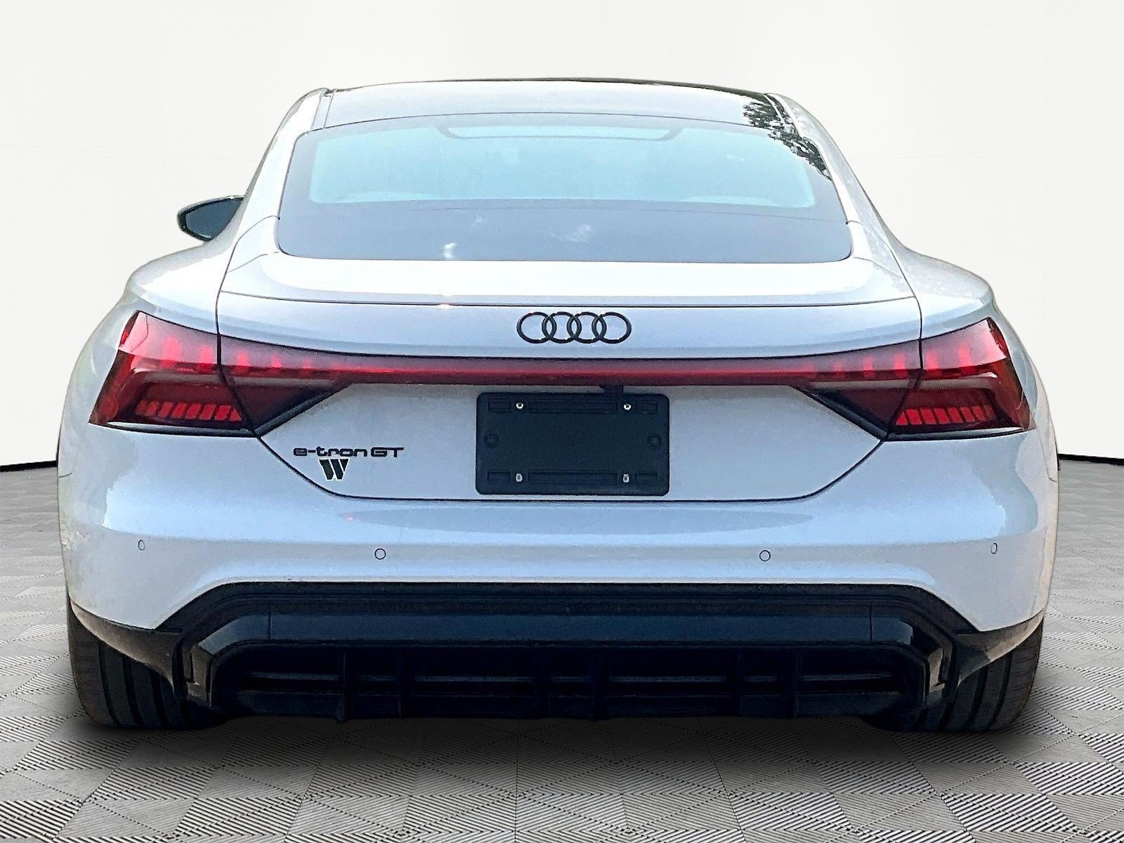 Used 2023 Audi e-tron GT Premium Plus w/ Performance Package AWD/4WD image 12
