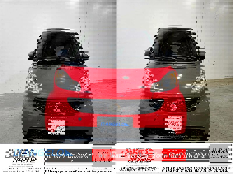 Used 2013 smart fortwo pure image 3