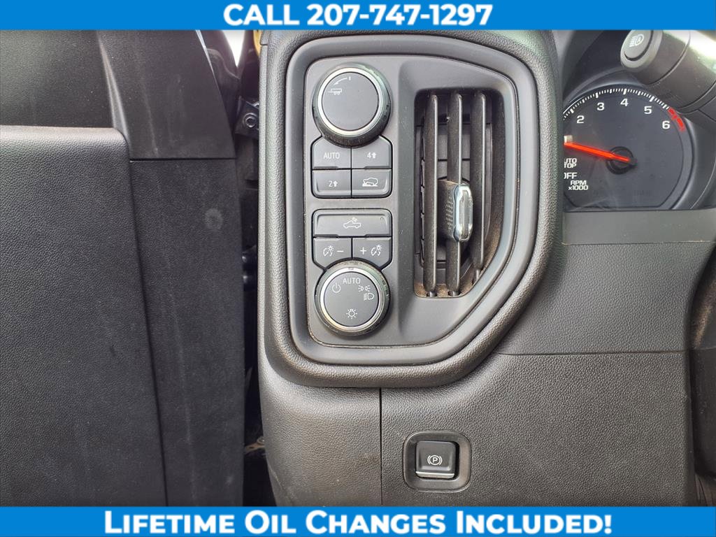 Used 2023 Chevrolet Silverado 1500 Custom image 12