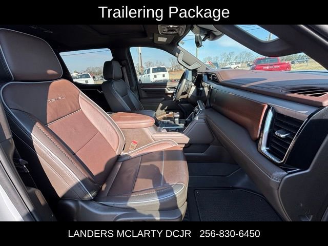 Used 2025 GMC Sierra 1500 Denali image 10
