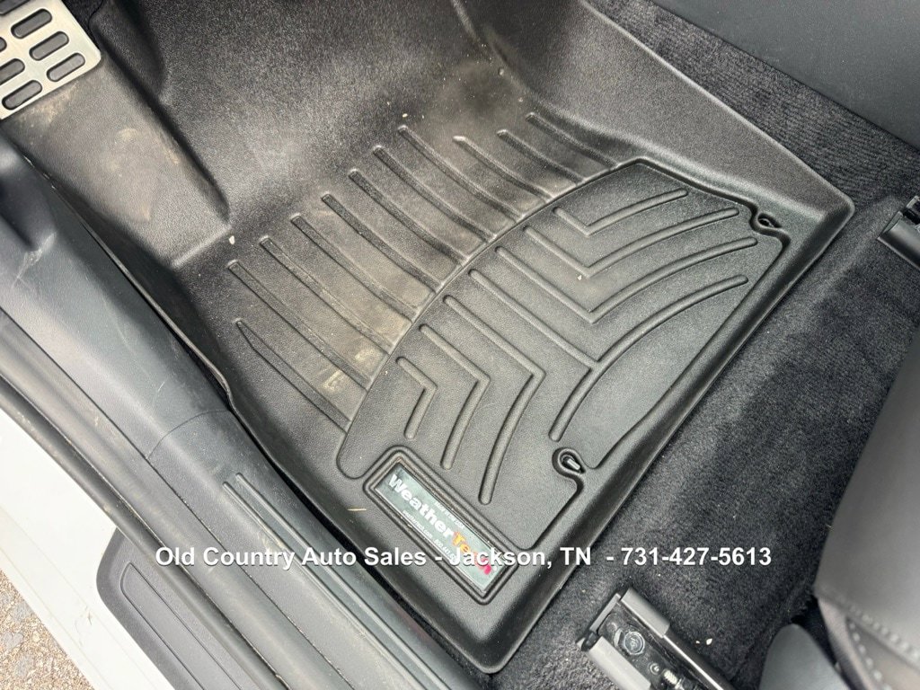 Used 2023 Kia Niro EX Touring image 33