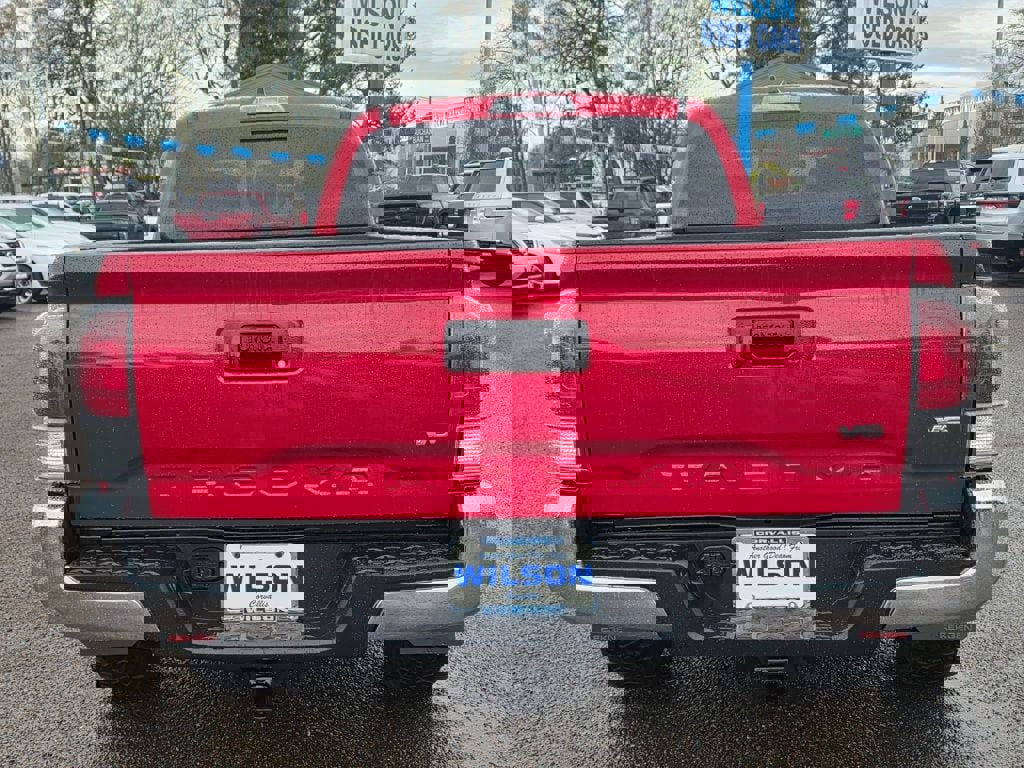 Used 2023 Toyota Tacoma TRD Off-Road image 33