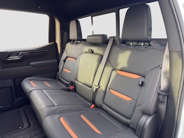 Used 2025 GMC Sierra 1500 AT4 w/ AT4 Premium Package AWD/4WD image 13