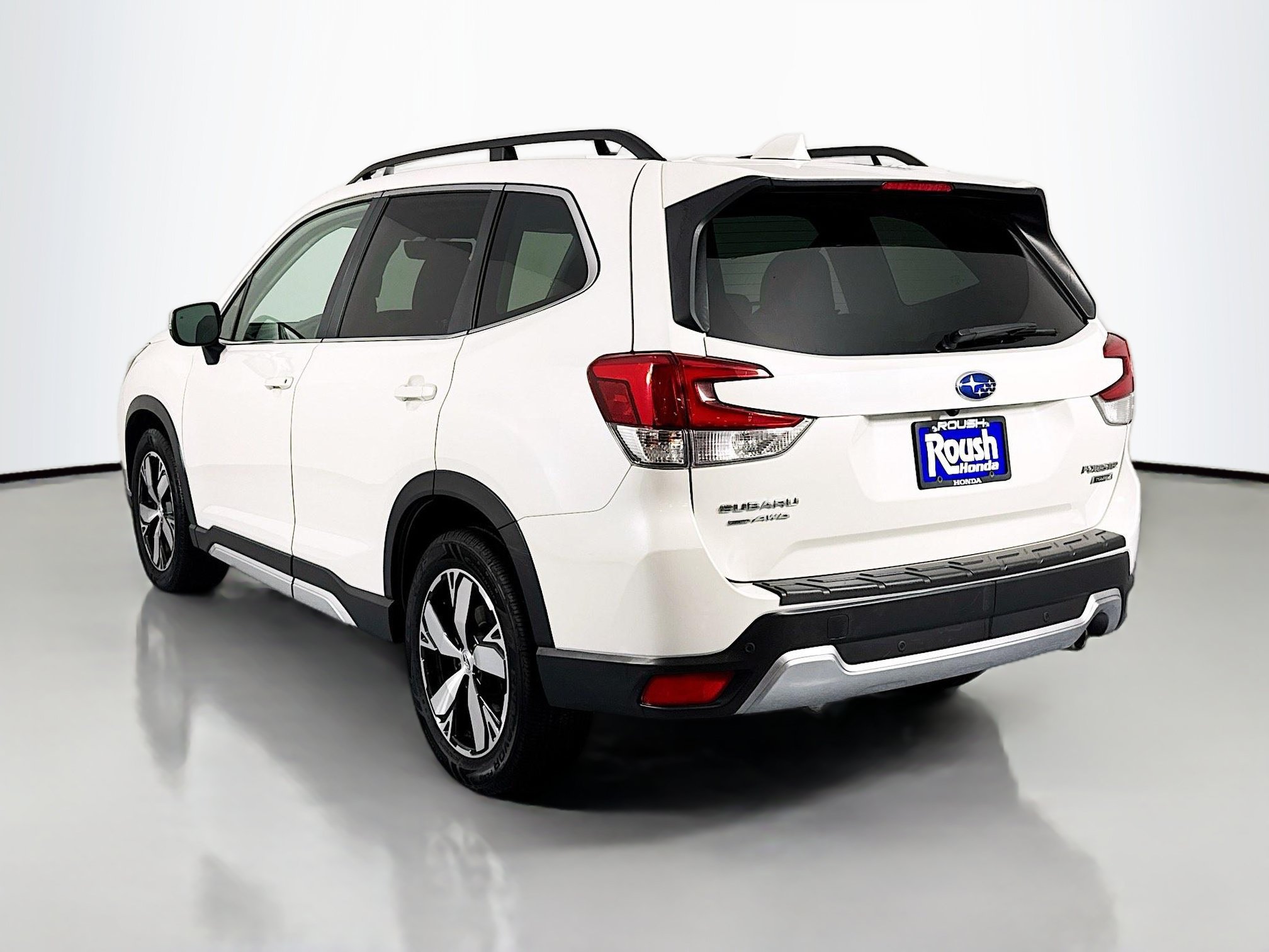 Used 2020 Subaru Forester Touring w/ Popular Package #2 AWD/4WD image 7