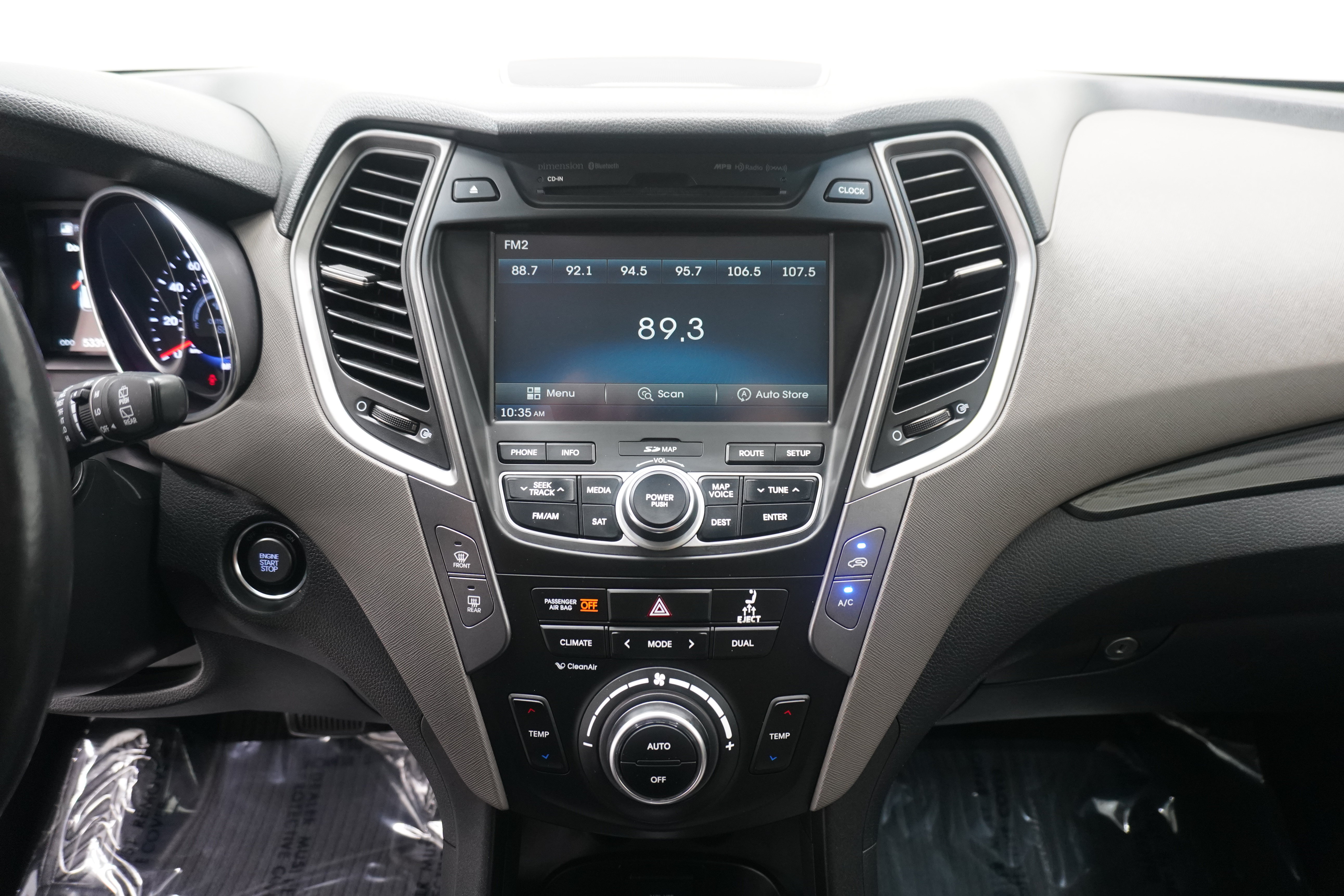 Used 2013 Hyundai Santa Fe Sport w/ Technology Pkg FWD image 20