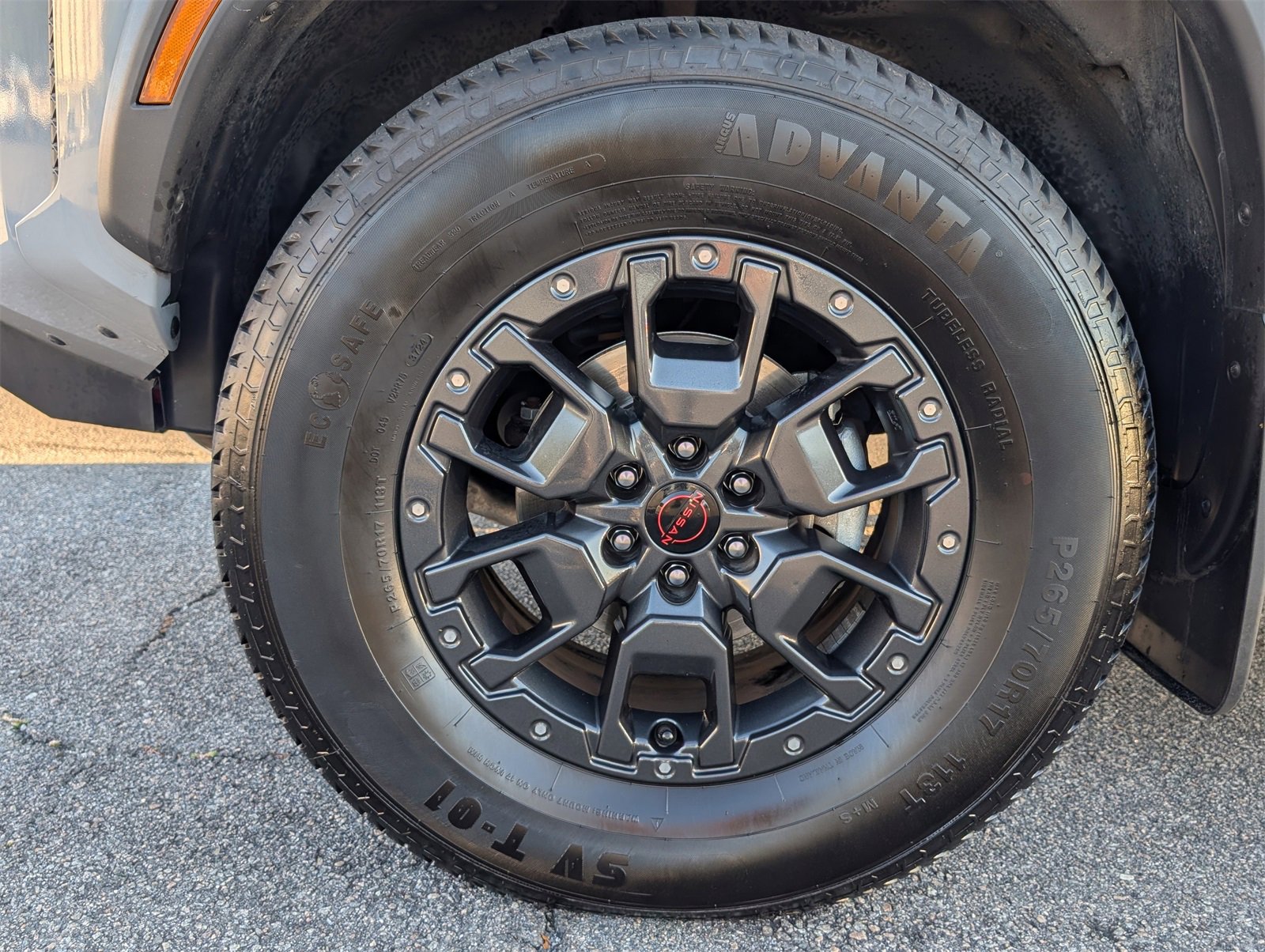 Used 2022 Nissan Frontier PRO-4X w/ Pro-4X Premium Package image 13