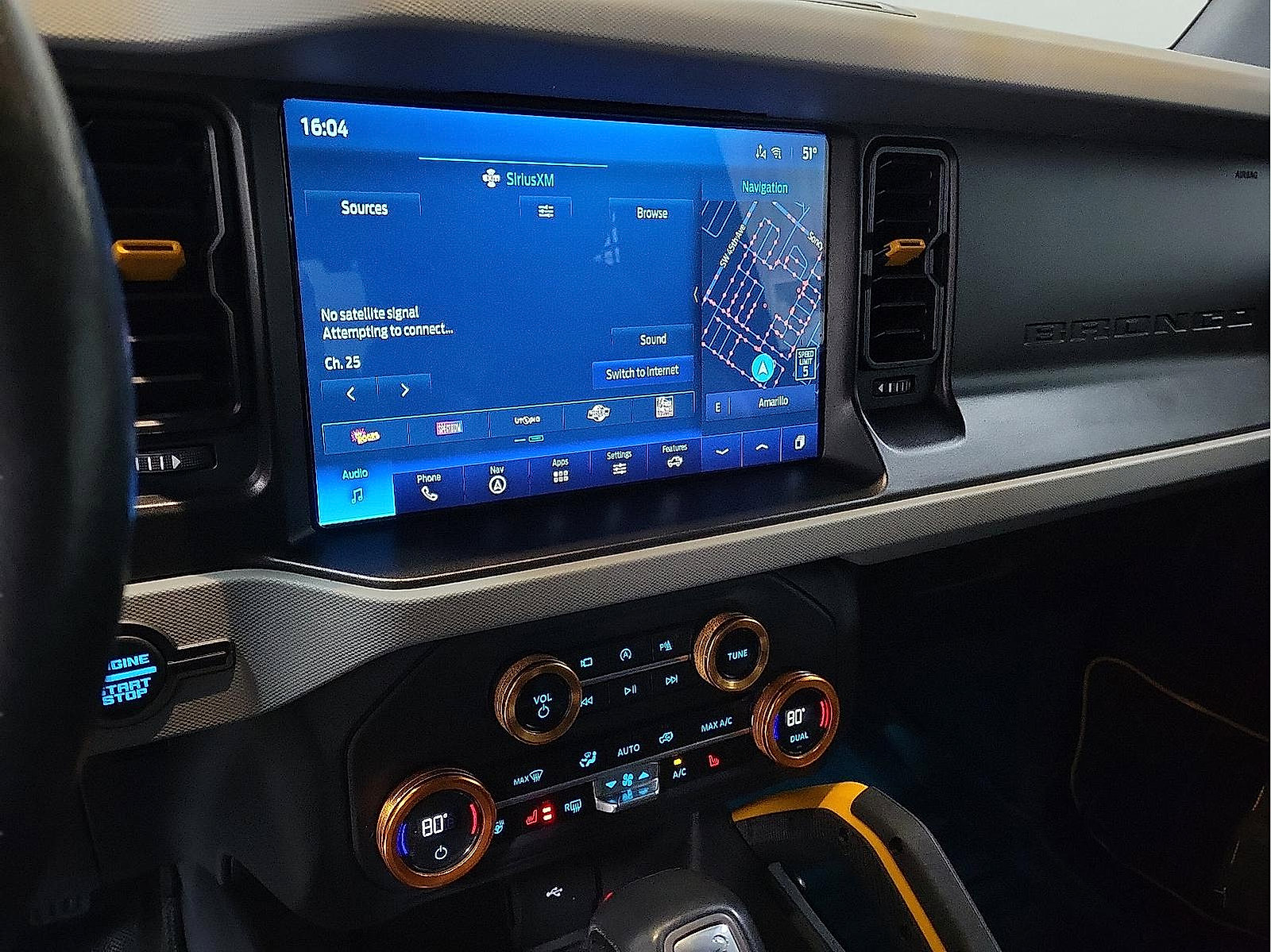 Used 2023 Ford Bronco Badlands image 17