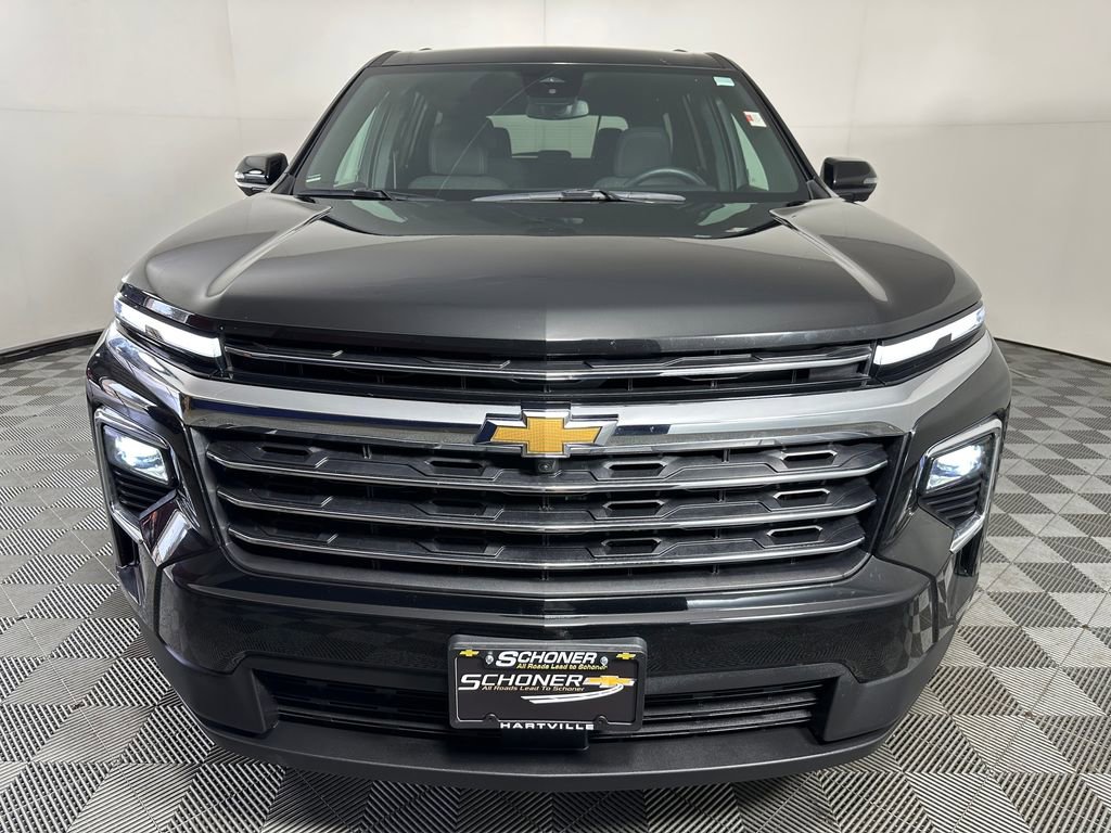 Used 2024 Chevrolet Traverse LT w/ LPO, Floor Liner Package image 8