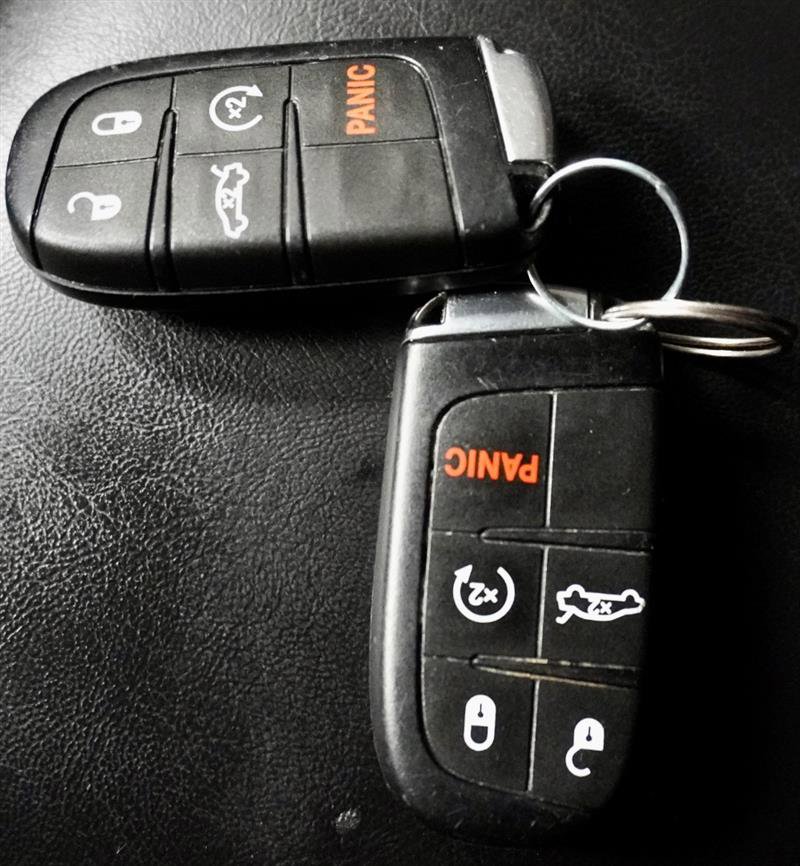 Used 2018 Dodge Charger R/T Scat Pack image 32