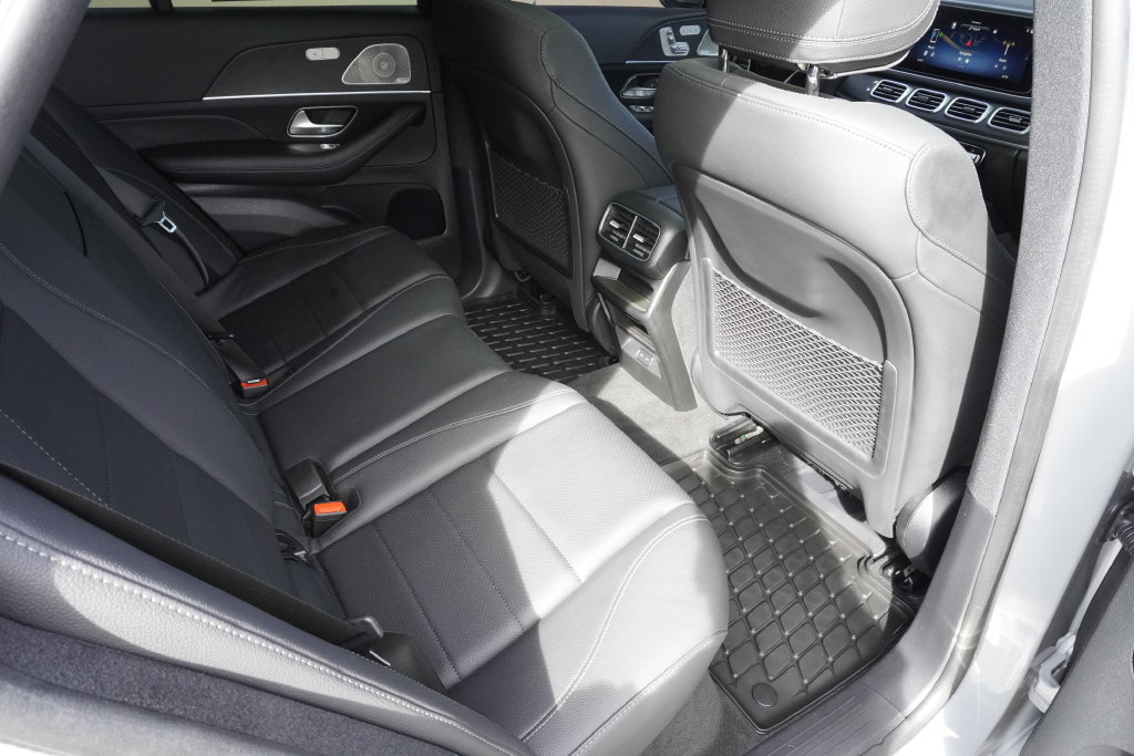 Used 2025 Mercedes-Benz GLE 450 4MATIC Coupe image 26