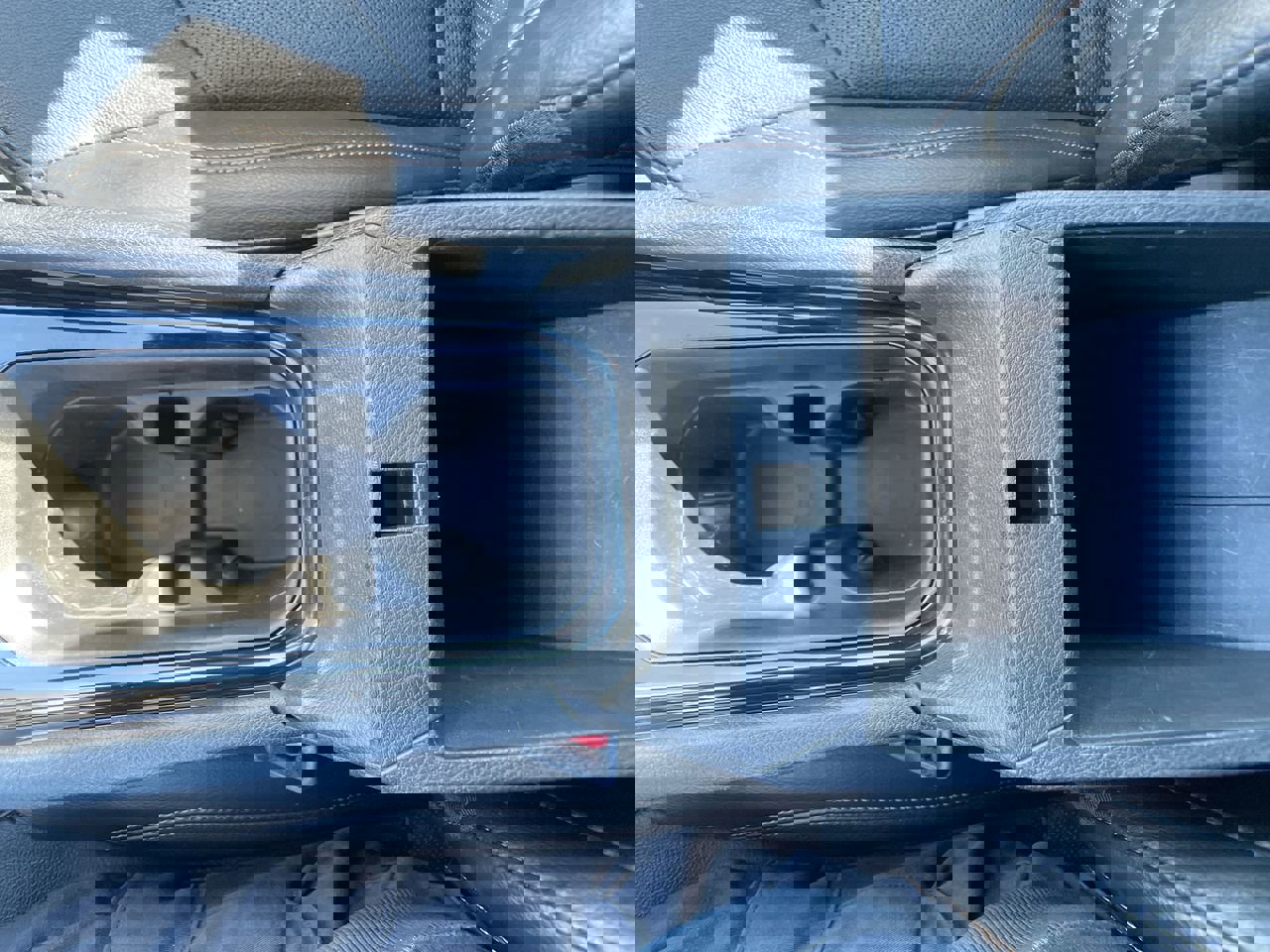 Used 2022 Jeep Compass Limited image 21