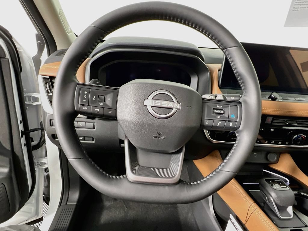 New 2026 Nissan Rogue Platinum AWD/4WD image 10