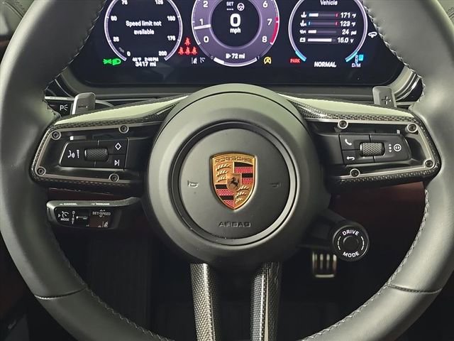 Certified 2025 Porsche Cayenne GTS image 28
