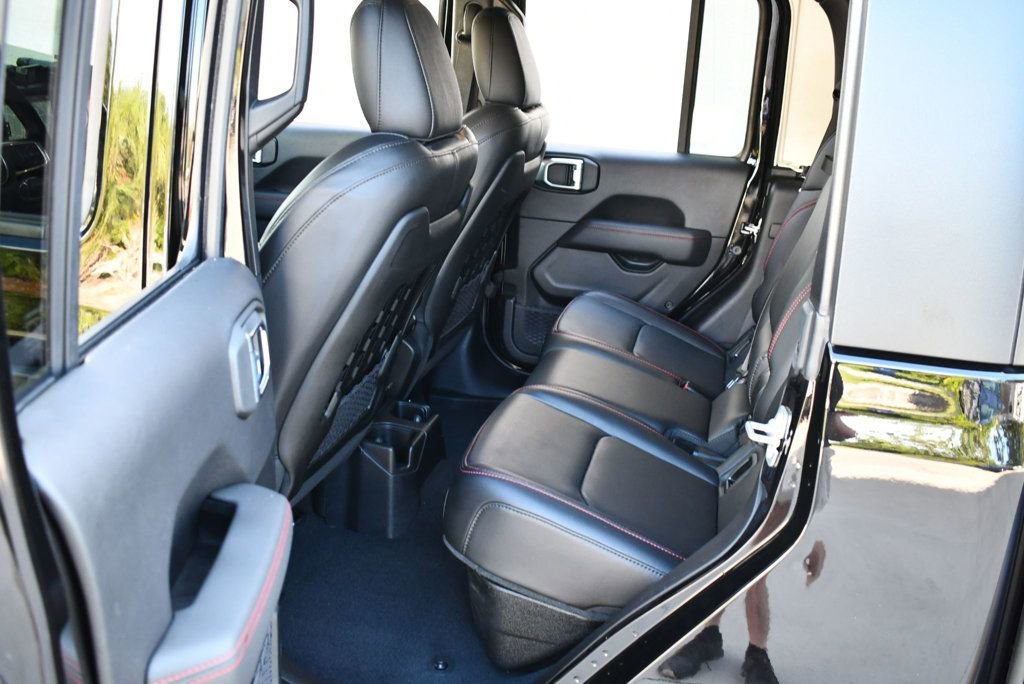 Used 2021 Jeep Gladiator Rubicon w/ Dual Top Group image 16