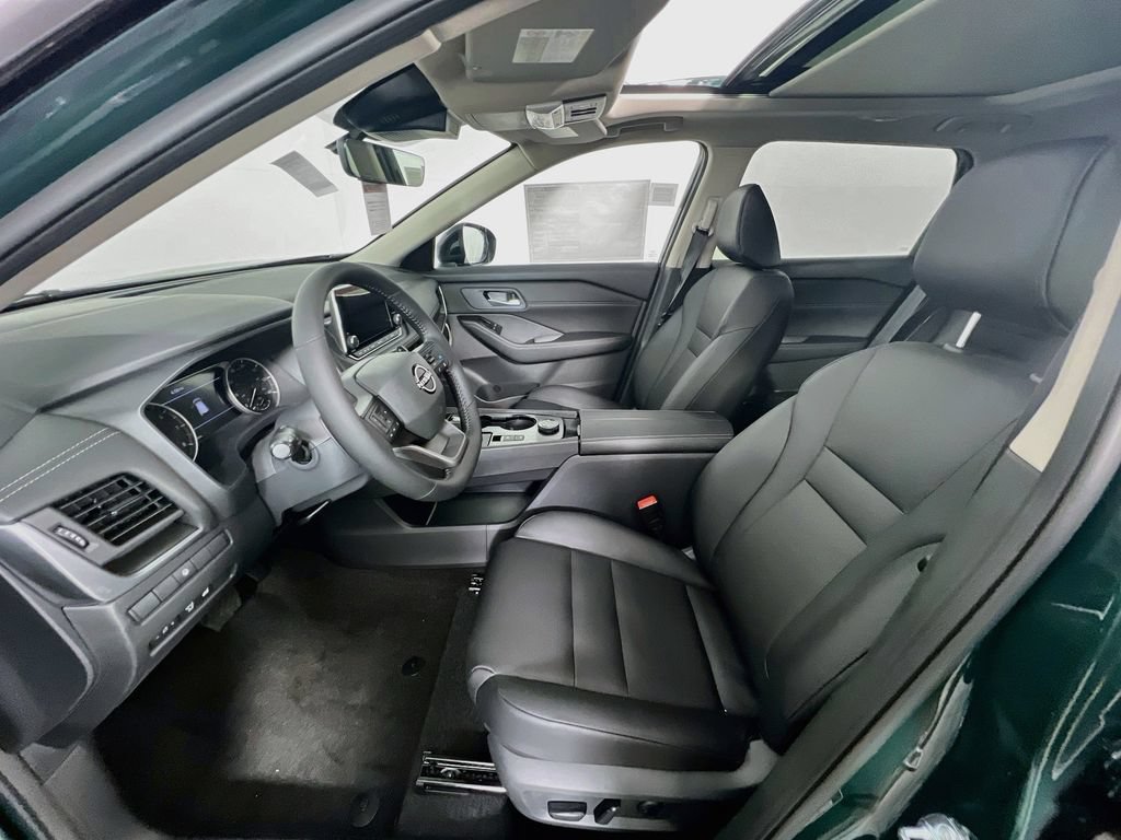 New 2026 Nissan Rogue Dark Armor AWD/4WD image 19