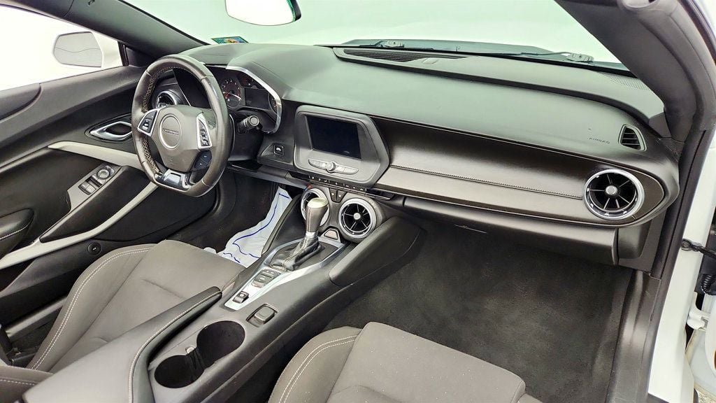 Used 2020 Chevrolet Camaro LT RWD image 25