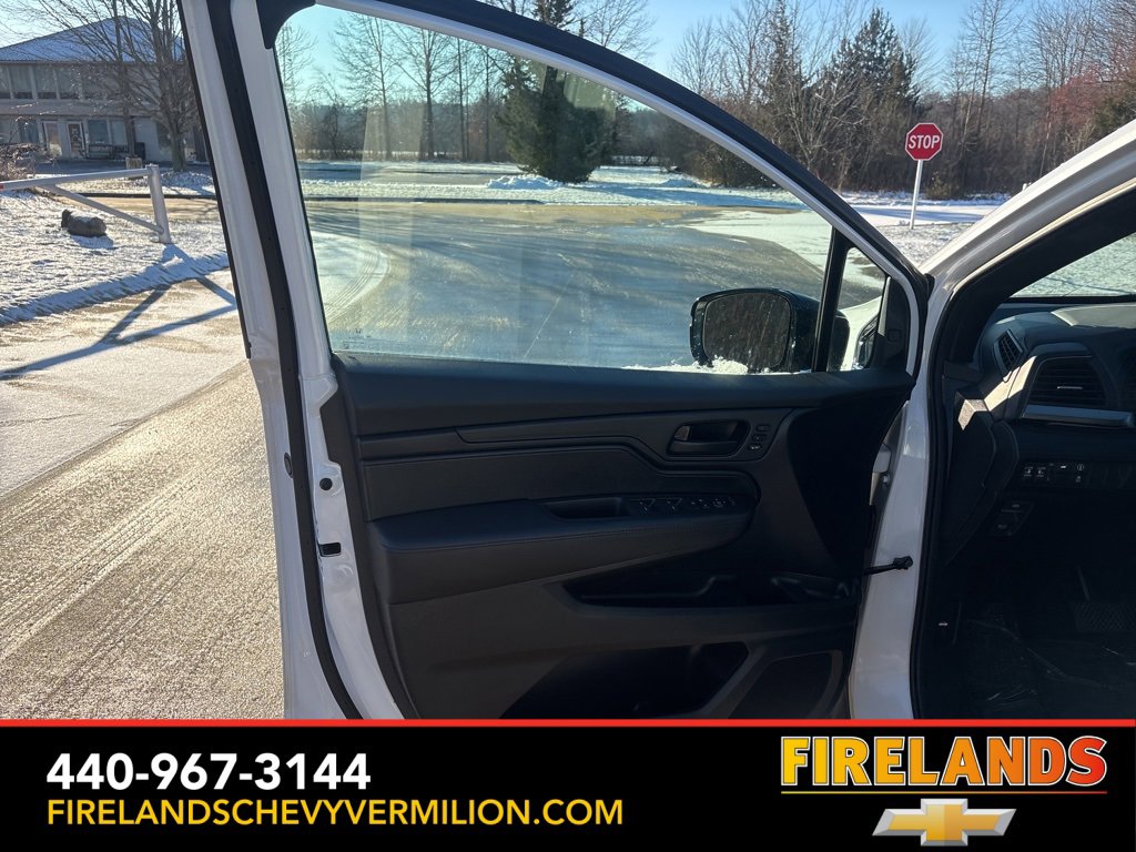 Used 2024 Honda Odyssey Sport image 9