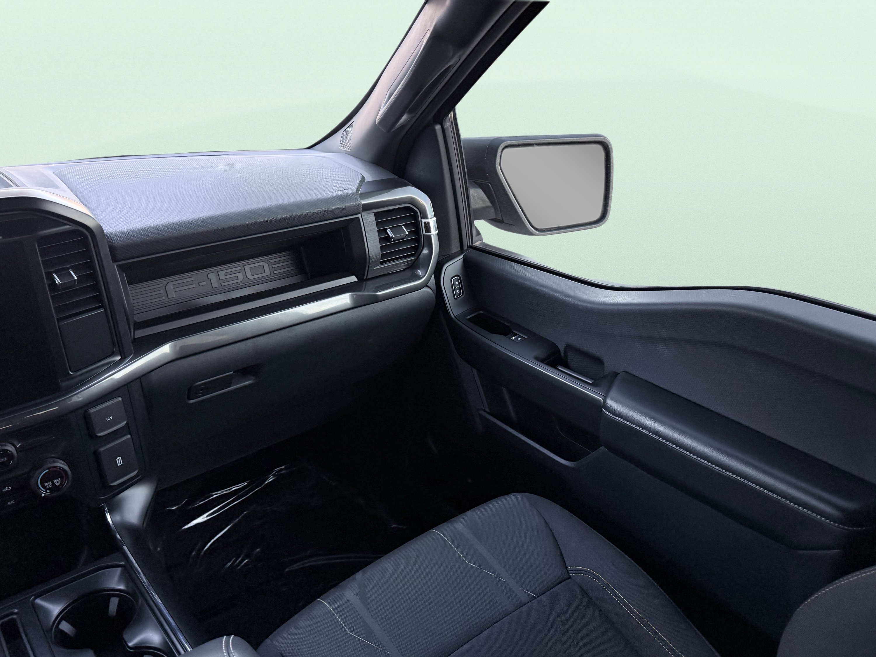 Used 2025 Ford F150 STX image 46