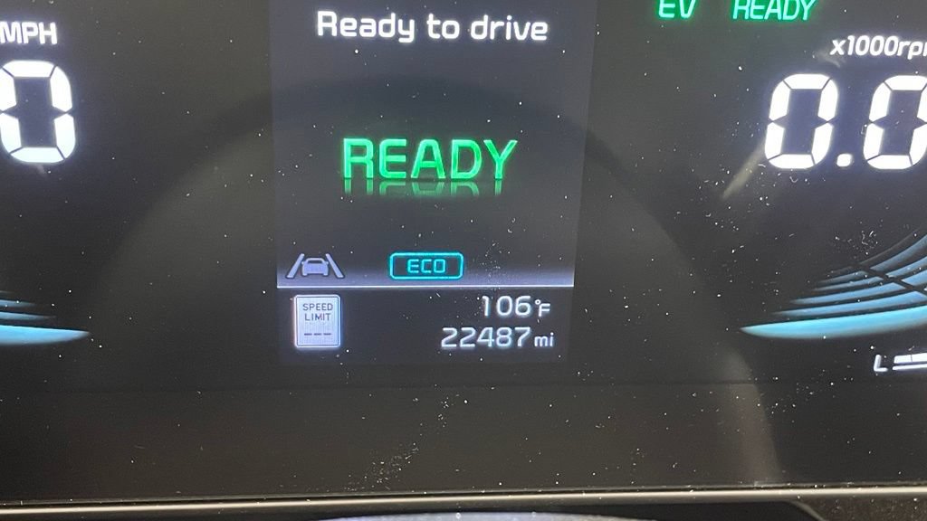Used 2024 Kia Niro EX Touring FWD image 10