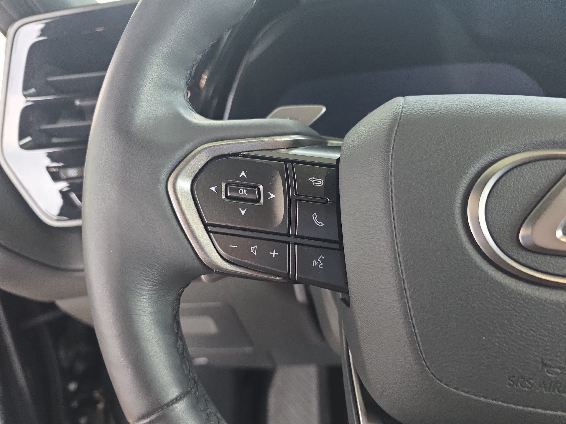 Used 2024 Lexus TX 350 FWD w/ Captains Chair Package image 17