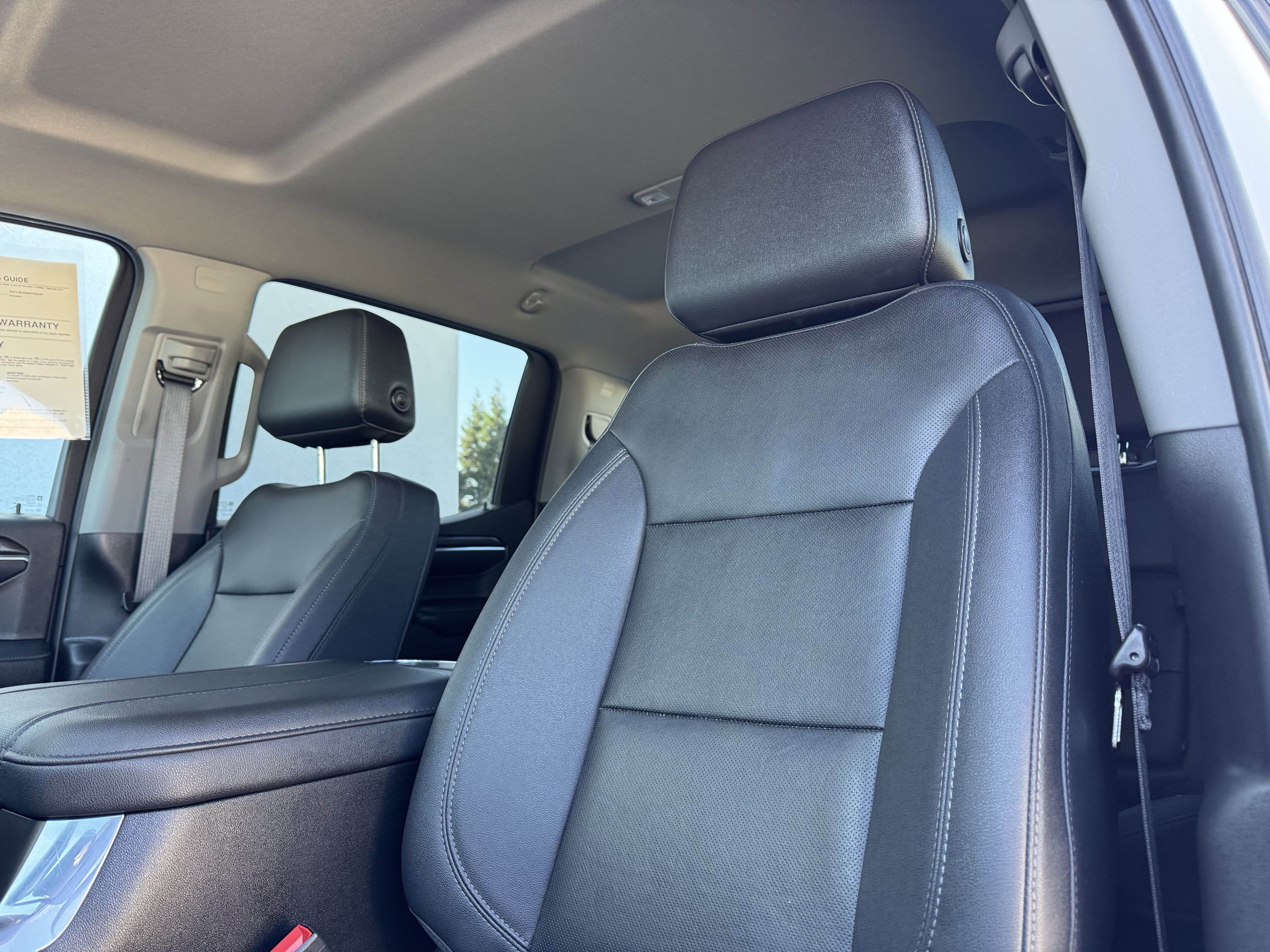 Used 2023 Chevrolet Silverado 1500 LTZ w/ Technology Package AWD/4WD image 14