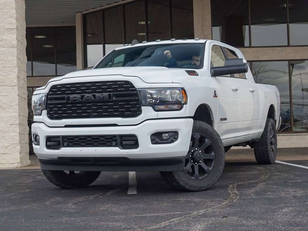 Used 2022 RAM 2500 Big Horn w/ Night Edition image 10