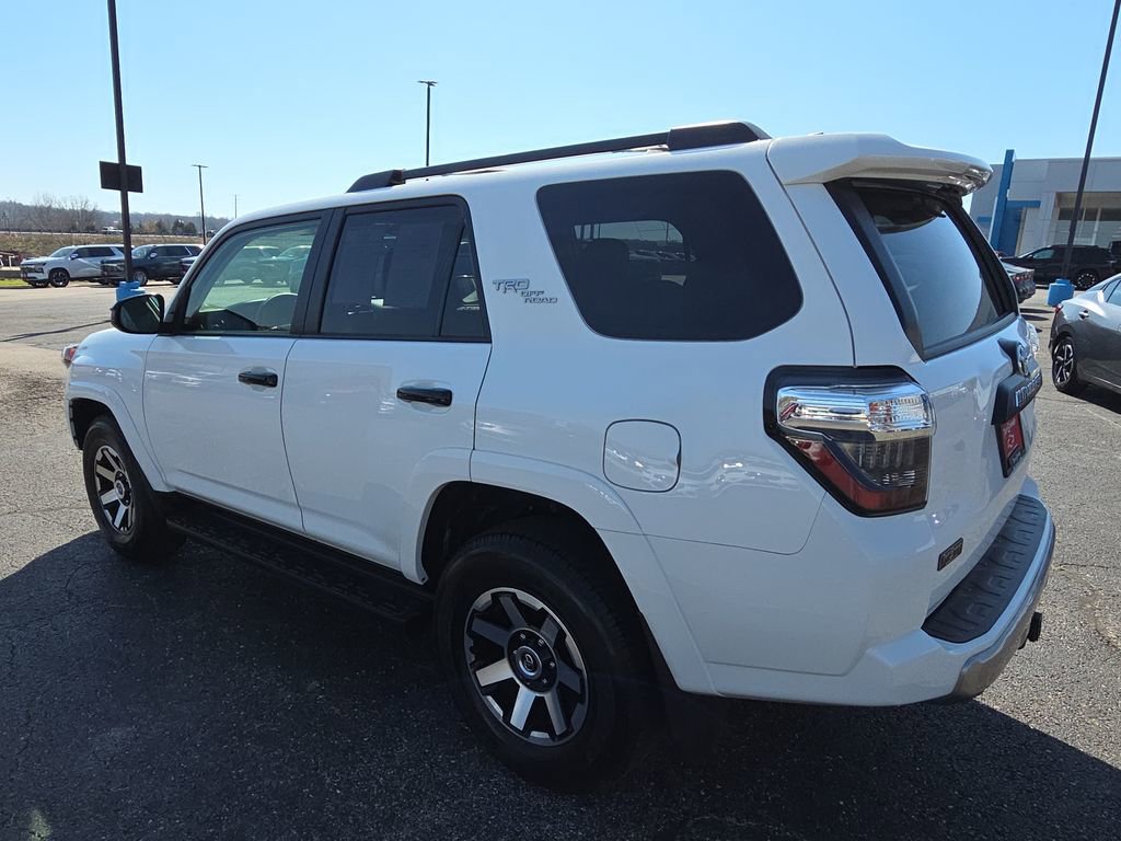 Used 2023 Toyota 4Runner TRD Off-Road image 6