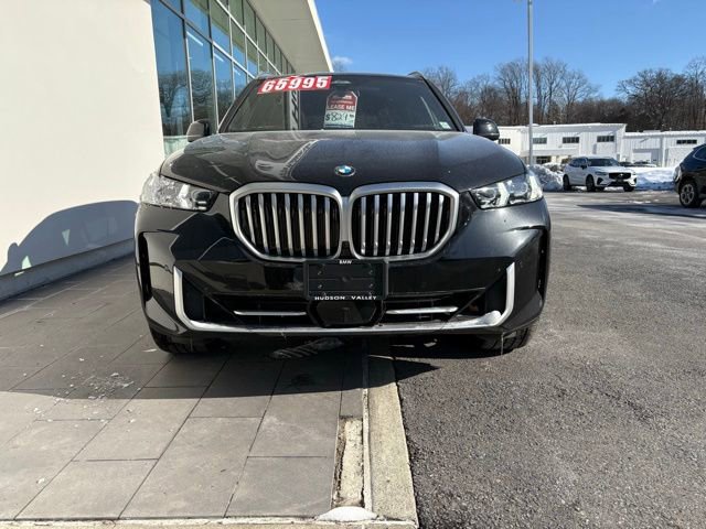 Used 2025 BMW X5 xDrive40i w/ Parking Assistance Package image 8