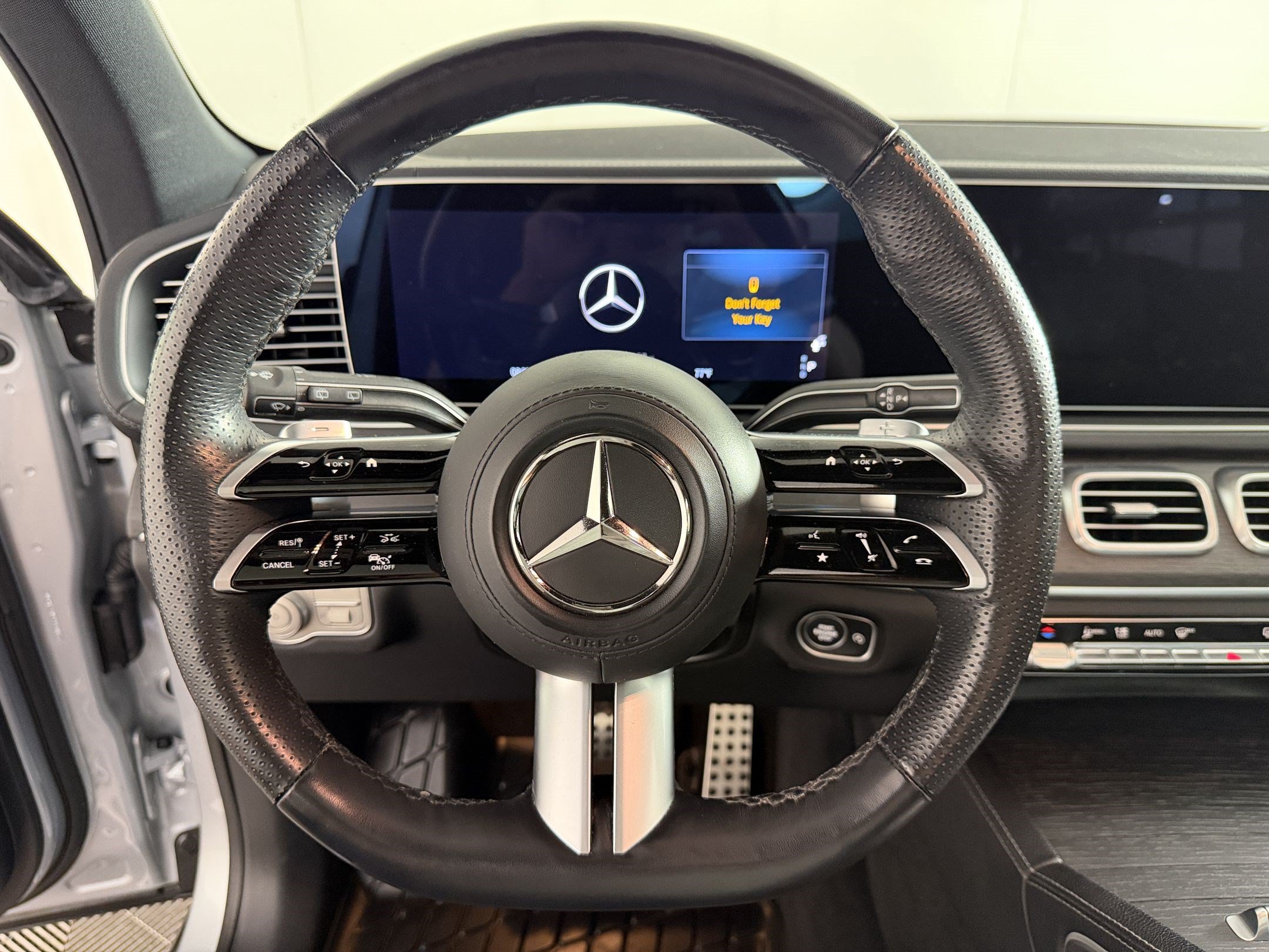Certified 2024 Mercedes-Benz GLS 450 4MATIC image 11