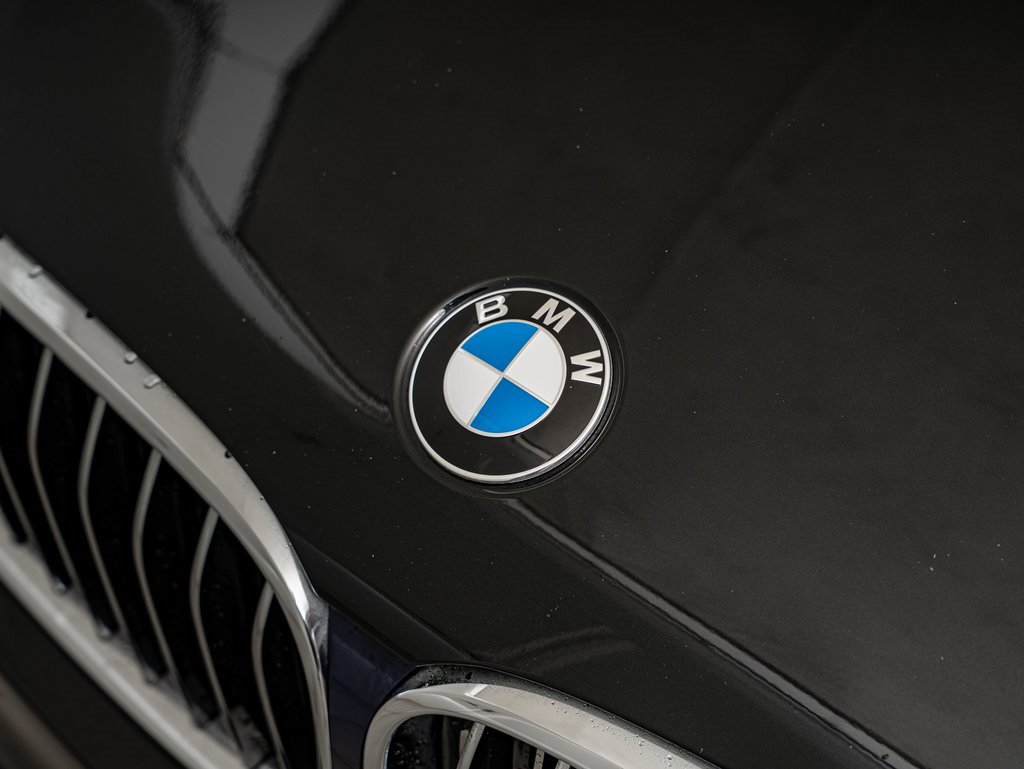 Used 2018 BMW 750i 750i image 3