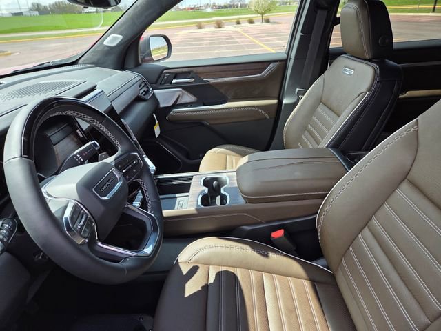 New 2026 GMC Acadia Denali Ultimate AWD/4WD image 10