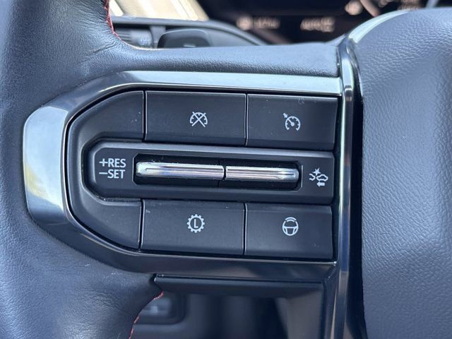 Used 2025 GMC Yukon AT4 Ultimate w/ LPO, Floor Liner Package AWD/4WD image 38