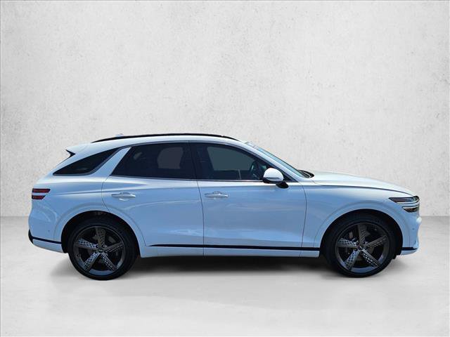Used 2024 Genesis GV70 3.5T Sport w/ Sport Advanced Package AWD/4WD video 4