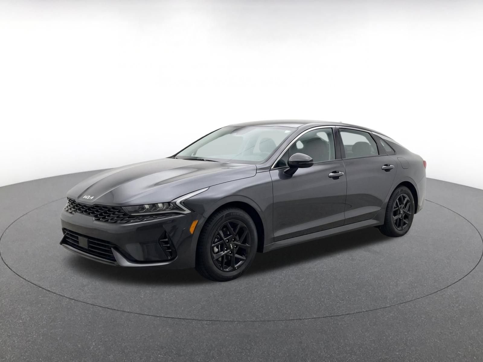 Used 2025 Kia K5 LXS FWD image 3