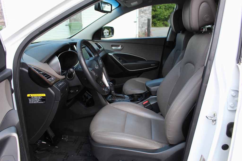 Used 2017 Hyundai Santa Fe Sport AWD/4WD image 28